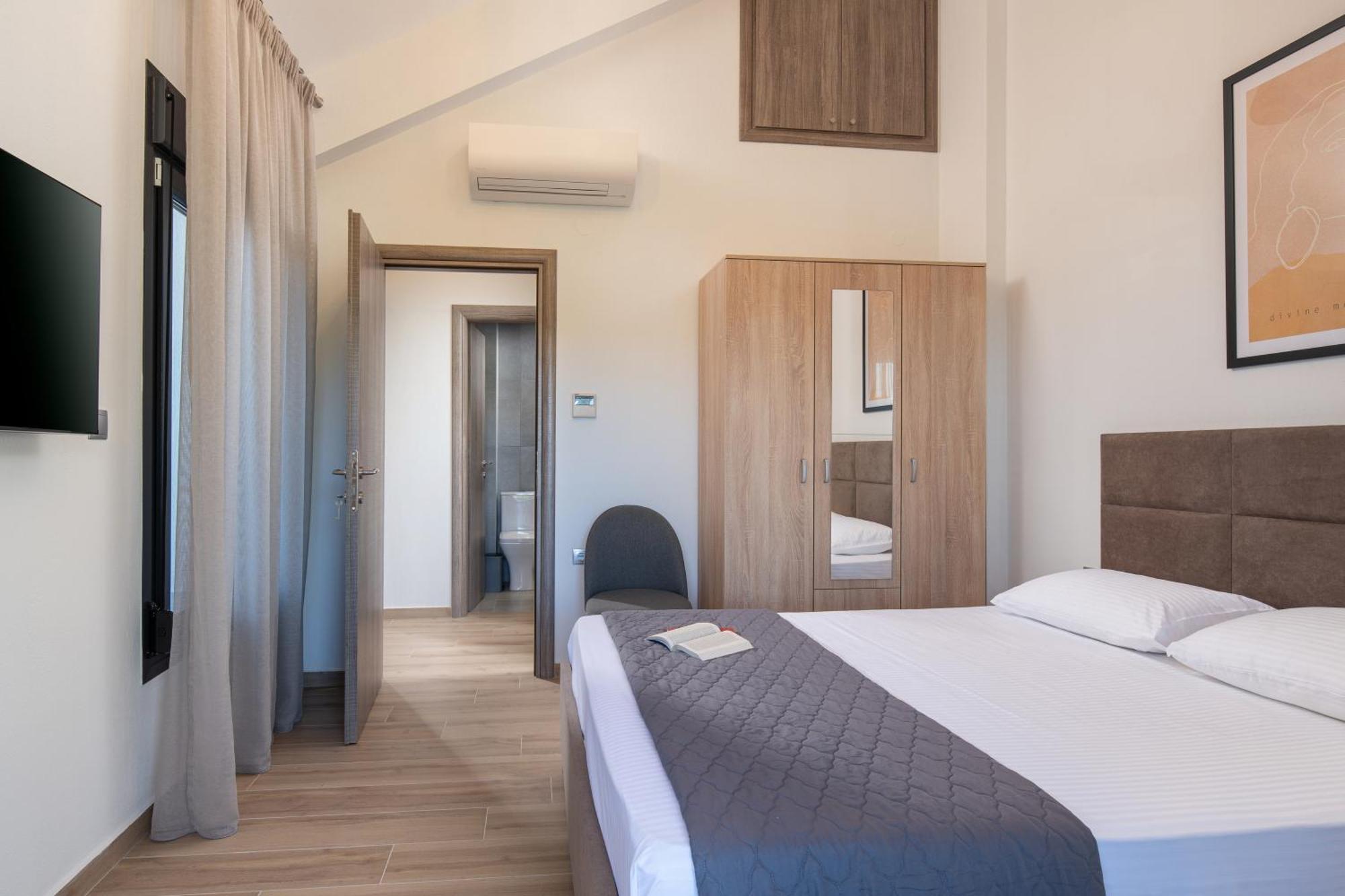 The Black Pearl Villas คาลามิตซี ภายนอก รูปภาพ